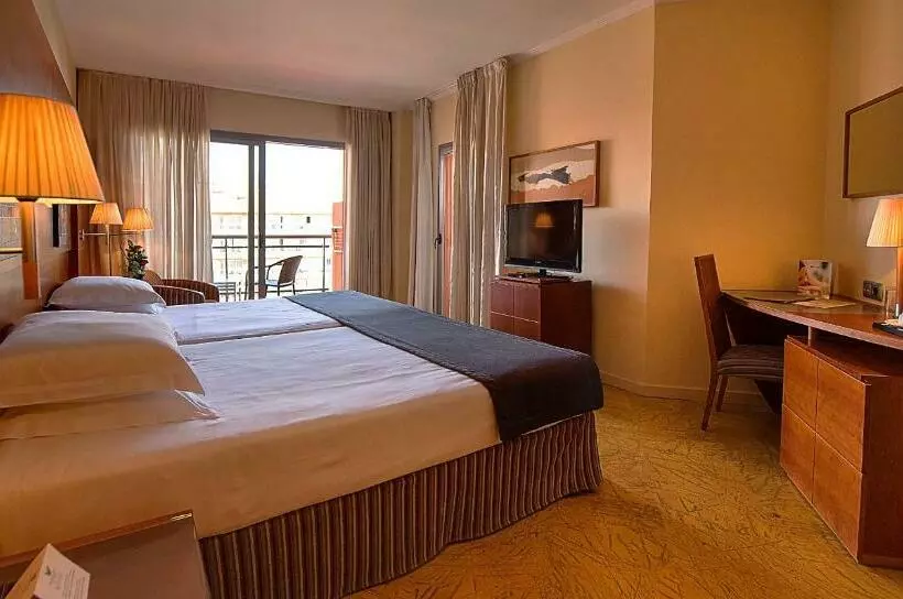 سوییت, Protur Roquetas Hotel & Spa