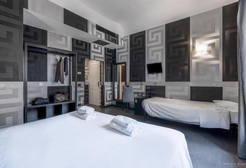 Quarto Triplo Basic, Deco