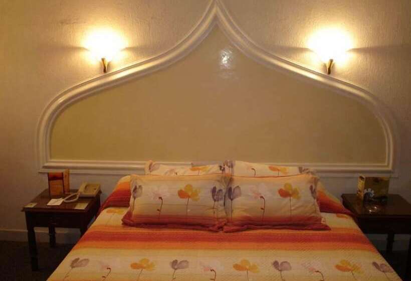 غرفة قياسية فردية, Tajmahal