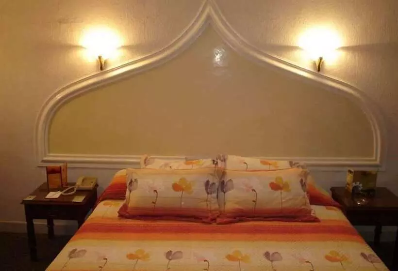 اتاق استاندارد یک نفره, Tajmahal