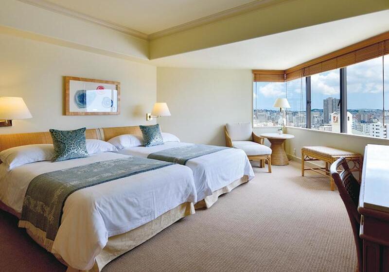 חדר קלאב, The Naha Terrace