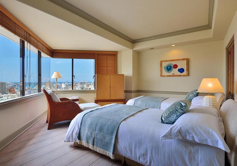 סוויטת פנטהאוז, The Naha Terrace