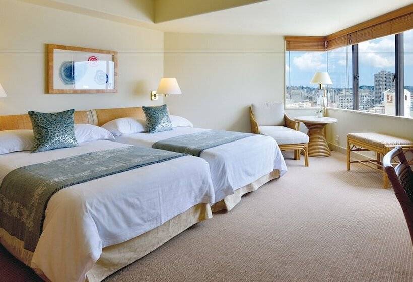 חדר קלאב, The Naha Terrace