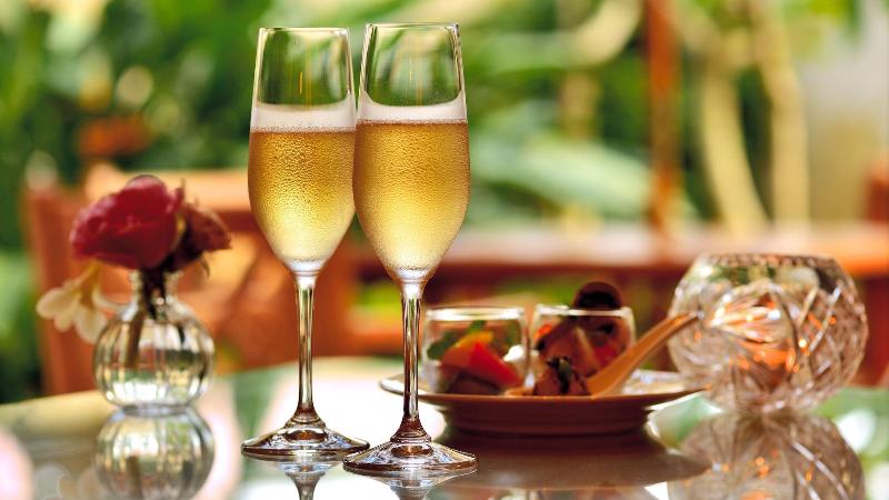 סוויטת אקזקיוטיב, עם מיטת קינג, The Naha Terrace