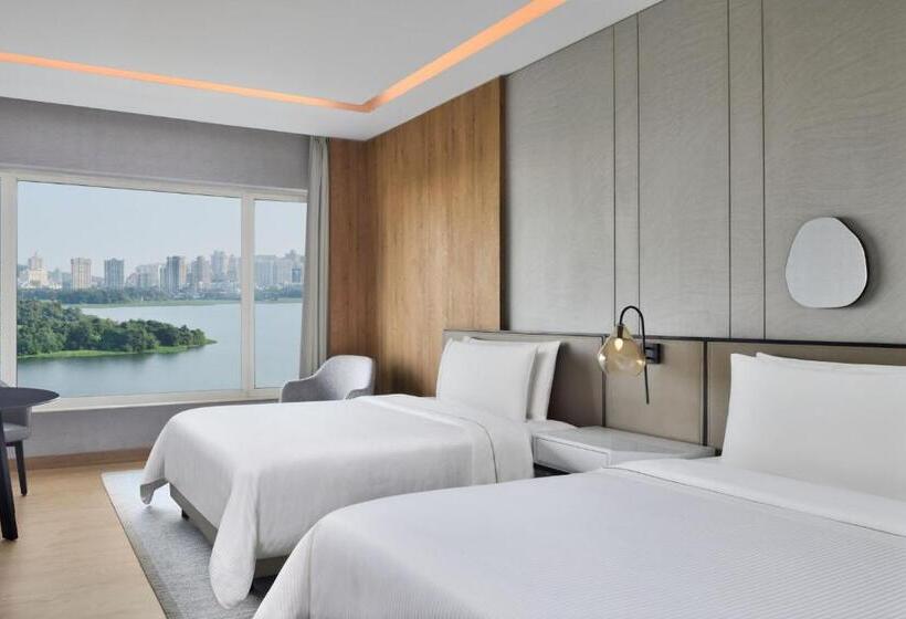 俱乐部客房, 湖景, The Westin Mumbai Powai Lake