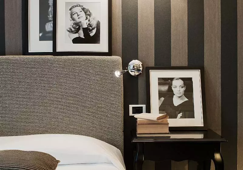 Triple Classic Room