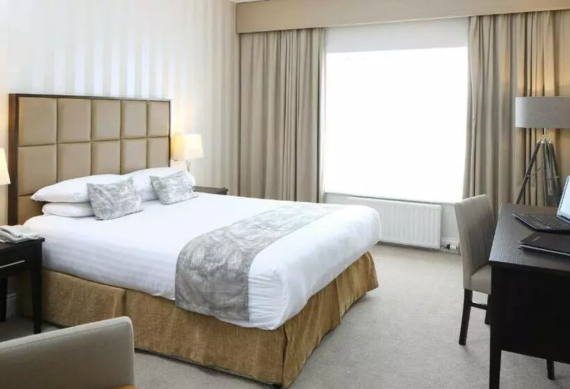 اتاق کلاسیک, Menlo Park Hotel
