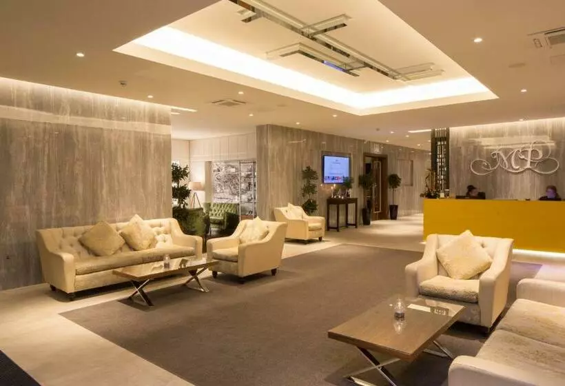 اتاق سوپریور با تخت بزرگ, Menlo Park Hotel