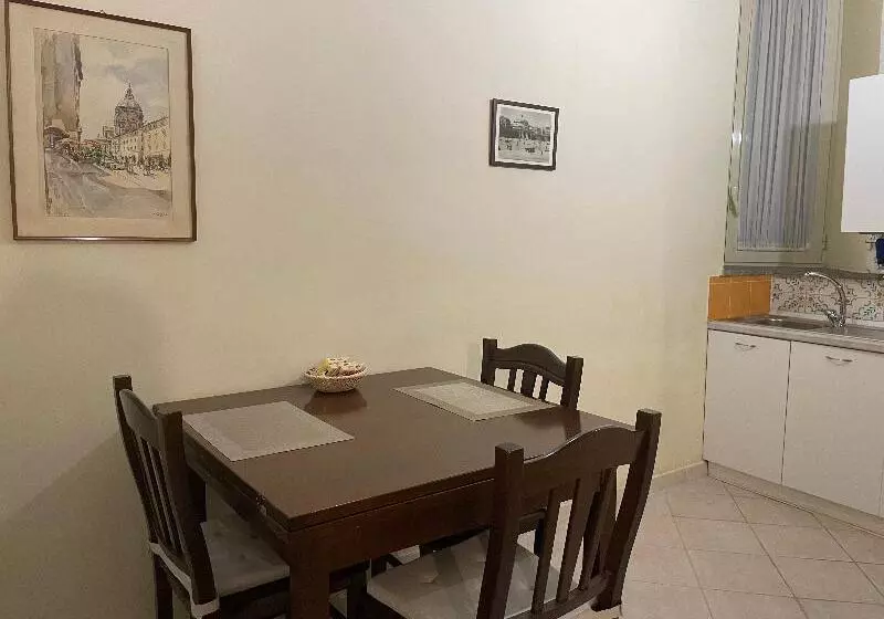 سوییت, Protur Roquetas Hotel & Spa