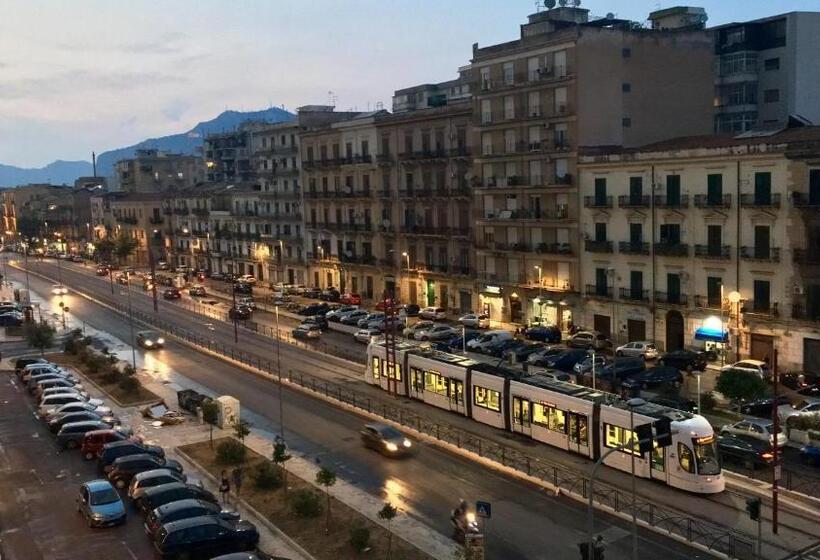 带大床的标准间, Suite Del Ponte Normanno