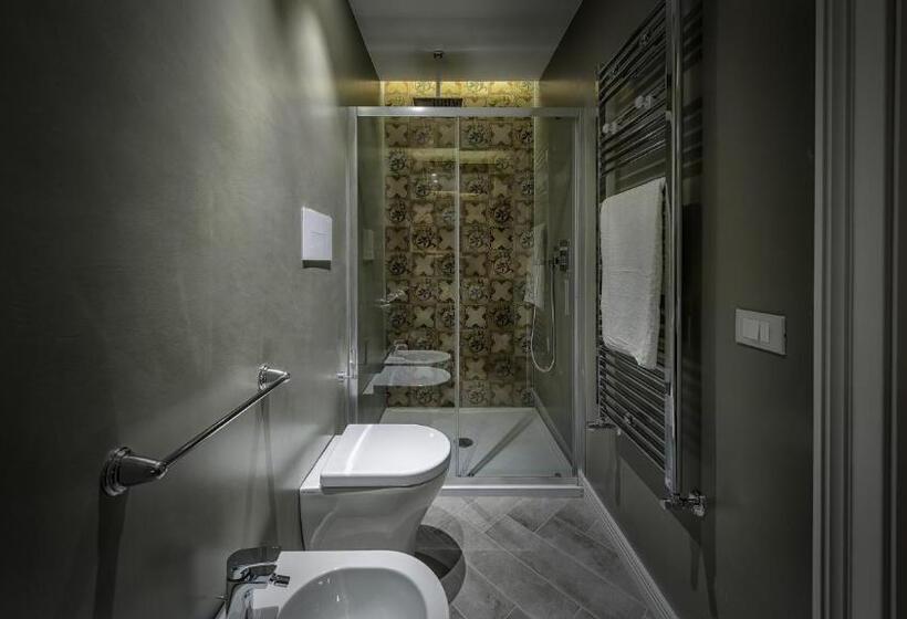 带大床的标准间, Suite Del Ponte Normanno