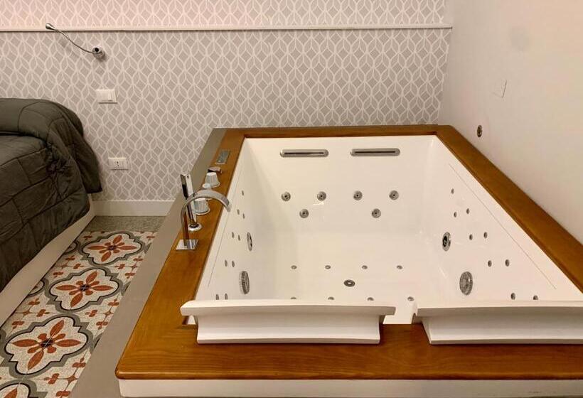 带1个卧室的豪华公寓, Suite Del Ponte Normanno