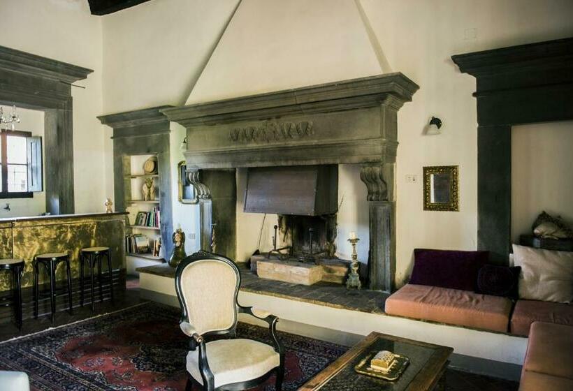 اتاق استاندارد سه نفره, Il Poggio B&b