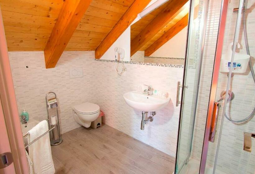 豪华三人间, Antico Mulino B&b