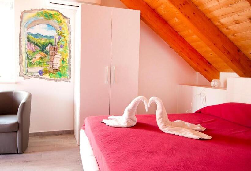 豪华三人间, Antico Mulino B&b