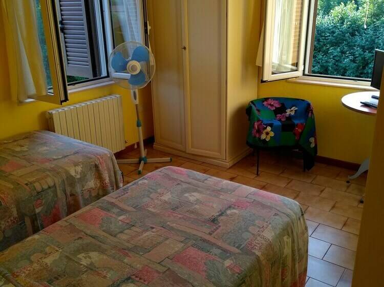 חדר סטנדרט, Edera Rooms And Apartment