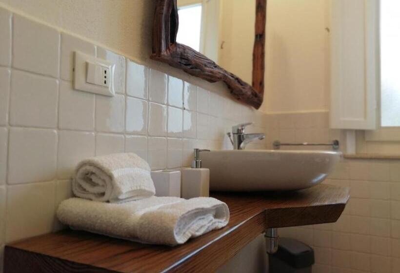 דירת חדר, Casa Saba