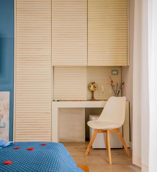 سوئیت با وان آب گرم, Le Suite Del Nostromo