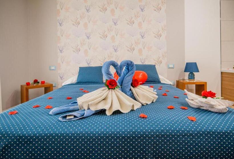 سوئیت با وان آب گرم, Le Suite Del Nostromo