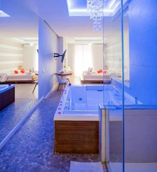 سوییت سوپریور, Le Suite Del Nostromo