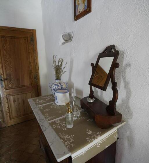 デラックスルーム, Agriturismo La Colombella