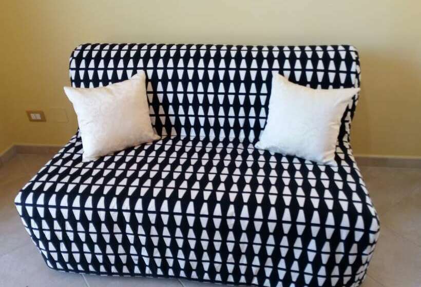 דירת חדר עם טרסה, Villa Paeonia