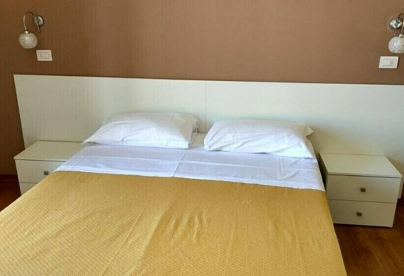 スタンダードルーム, B&b La Marina