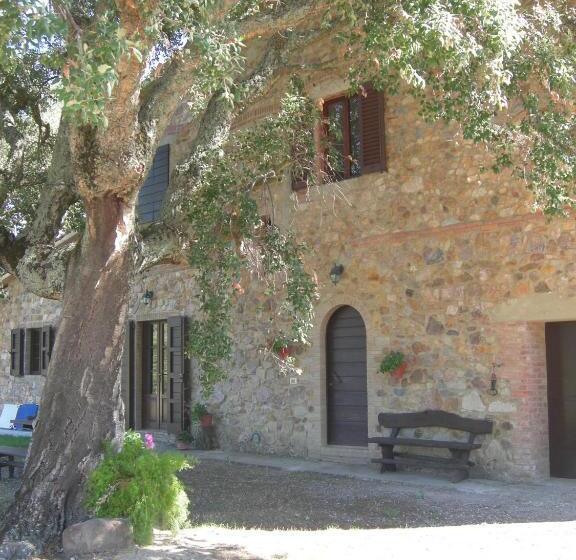 شقة غرفة واحدة مطلة على حمام السباحة, Agriturismo Poggio Macinaio