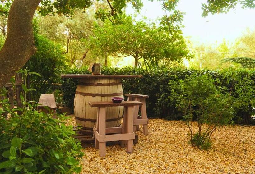 חדר סטנדרט לארבעה, Affittacamere Sa Bratza Vacanze