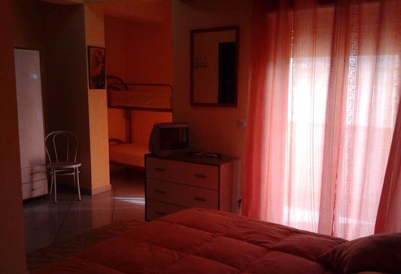 اتاق ساده چهارنفره, B&b Il Gabbiano