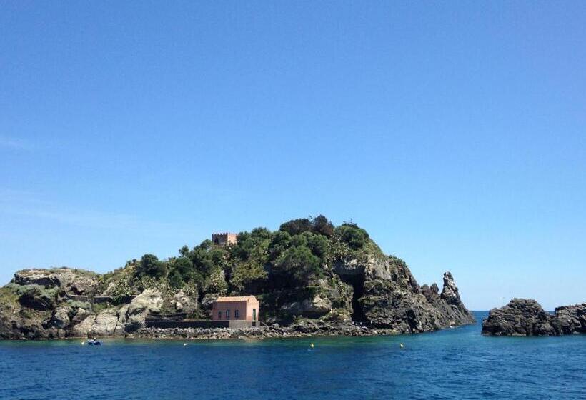 Номер Стандарт с Балконом, B&b Vicolo Del Chiostro