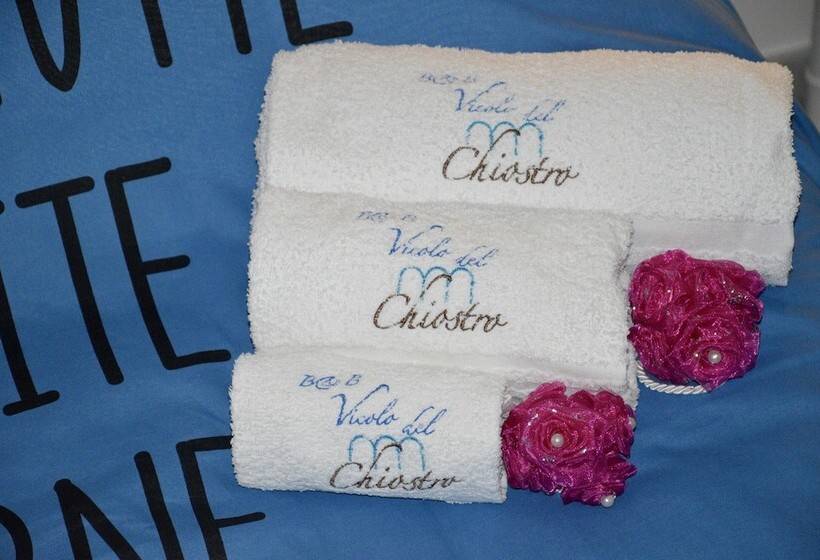 اتاق لوکس, B&b Vicolo Del Chiostro