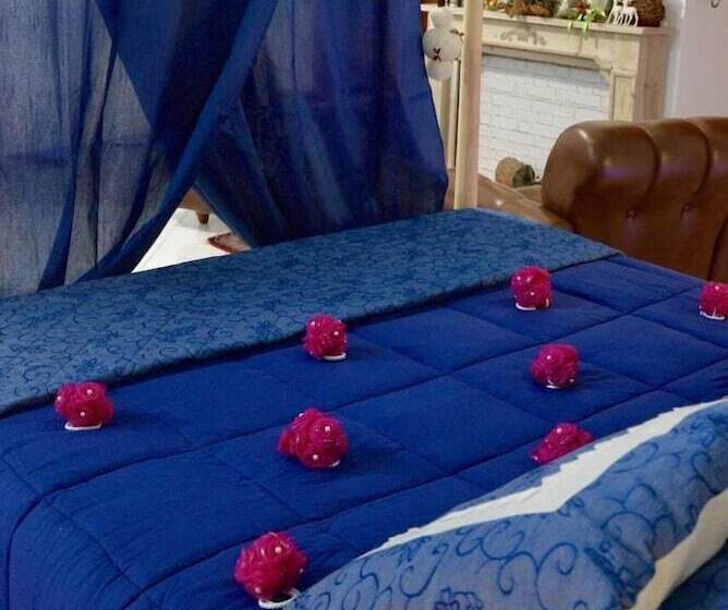 اتاق لوکس, B&b Vicolo Del Chiostro