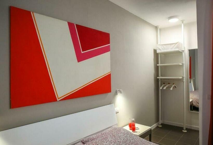 اتاق استاندارد با بالکن, B&b Warmup Grosseto   Parcheggio Incluso Nella Corte Interna