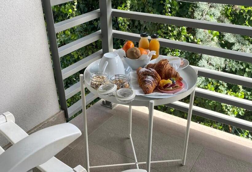 اتاق استاندارد با بالکن, B&b Warmup Grosseto   Parcheggio Incluso Nella Corte Interna