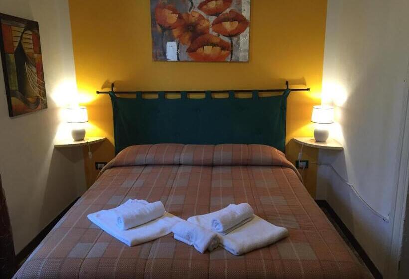 Трехместный Номер Стандарт с Балконом, Giannina