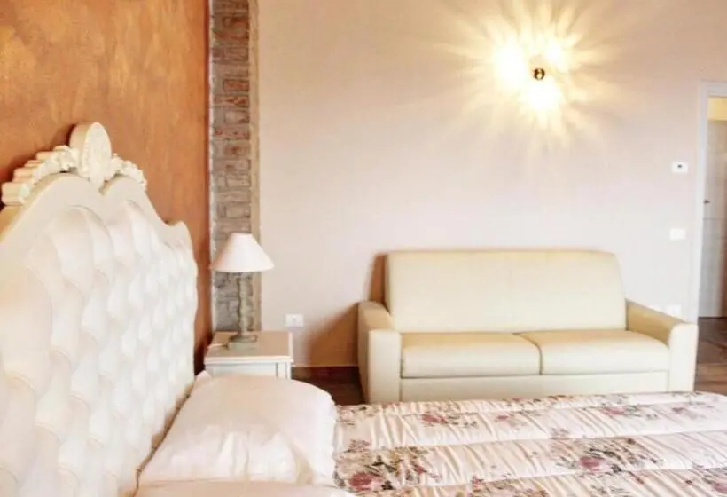 اتاق لوکس با تخت بزرگ, Agriturismo Le Fontanelle Da Valente