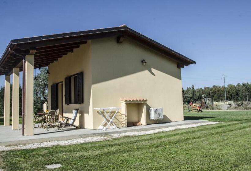 بنجلو قياسى, Agriturismo La Ghiandaia Alghero