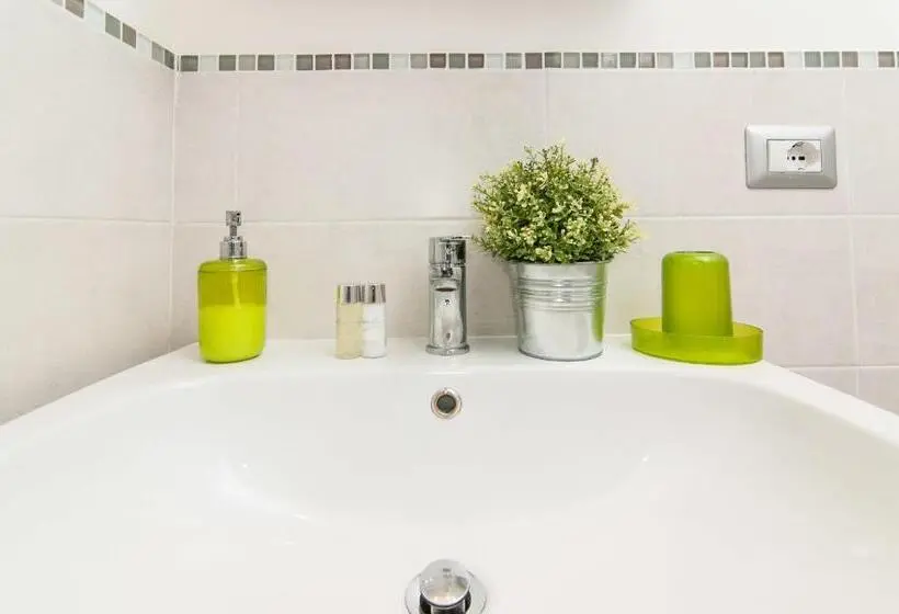 اتاق کلاسیک, Bye Bye Roma Pantheon Suite