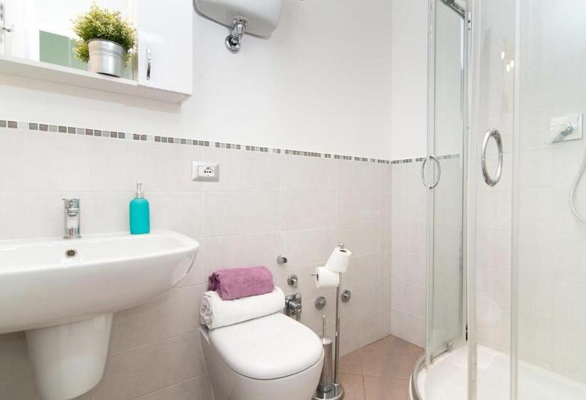 חדר קלאסי, Bye Bye Roma Pantheon Suite