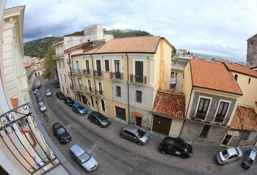 バルコニー付きスタンダードルーム, Casa Lissania