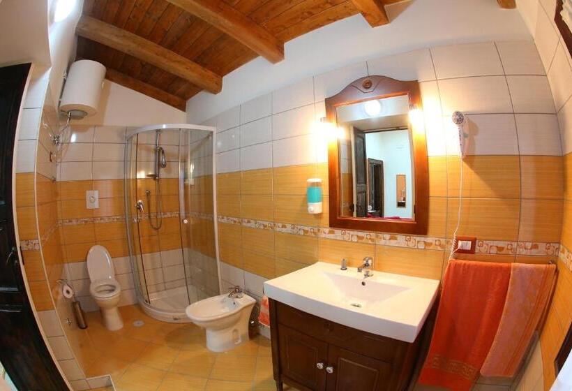 バルコニー付きスタンダードルーム, Casa Lissania