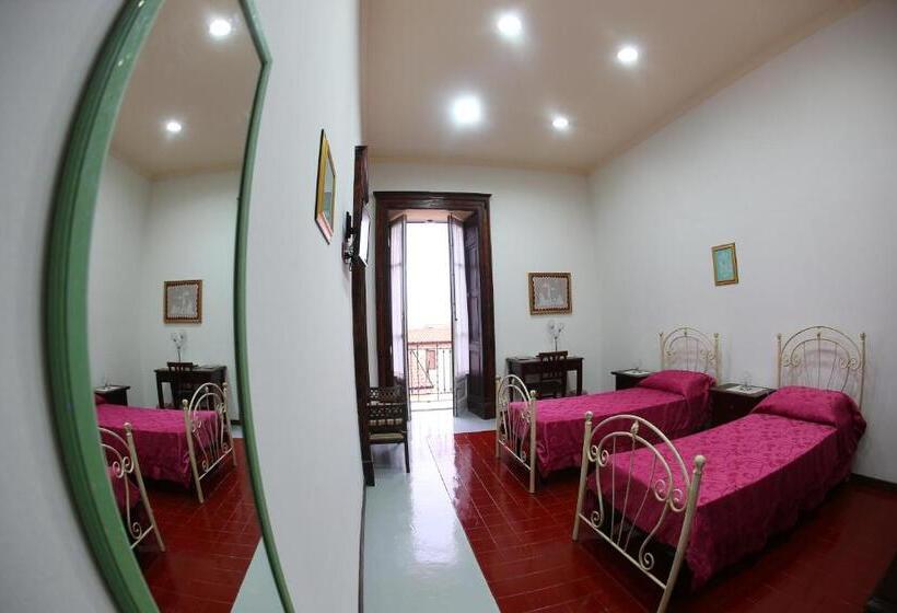 اتاق استاندارد با بالکن, Casa Lissania
