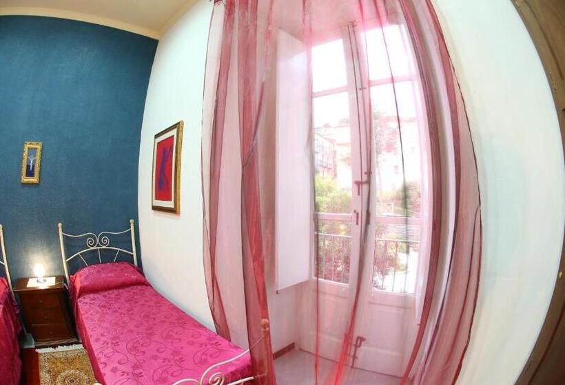 バルコニー付きスタンダードルーム, Casa Lissania