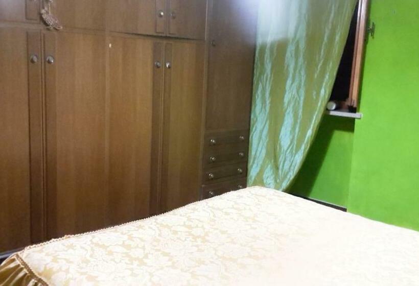 Chambre Standard Salle de Bains Commune, Gessy S