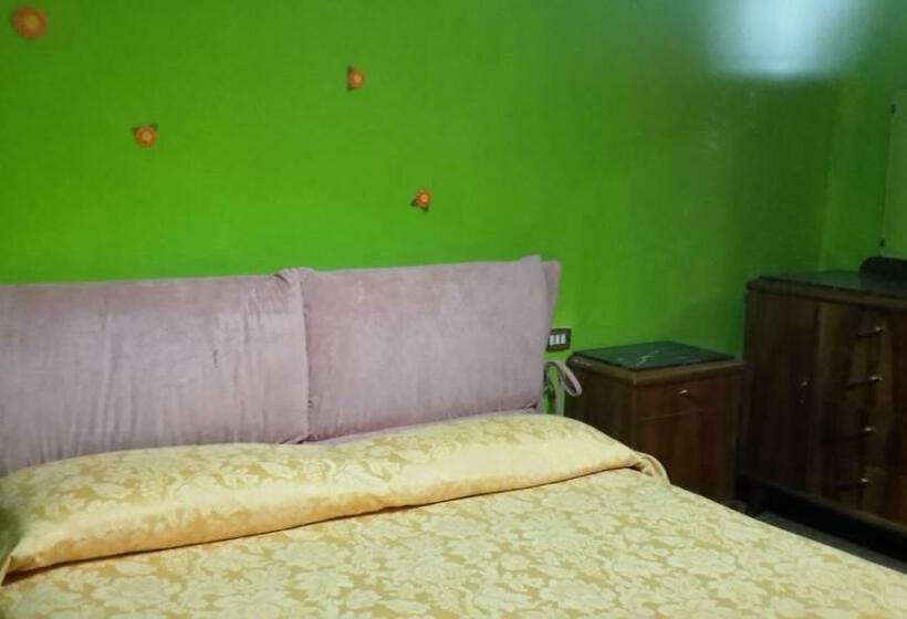 Chambre Standard Salle de Bains Commune, Gessy S