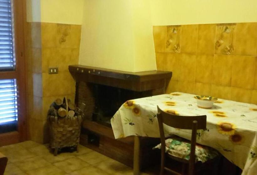 Chambre Standard Salle de Bains Commune, Gessy S