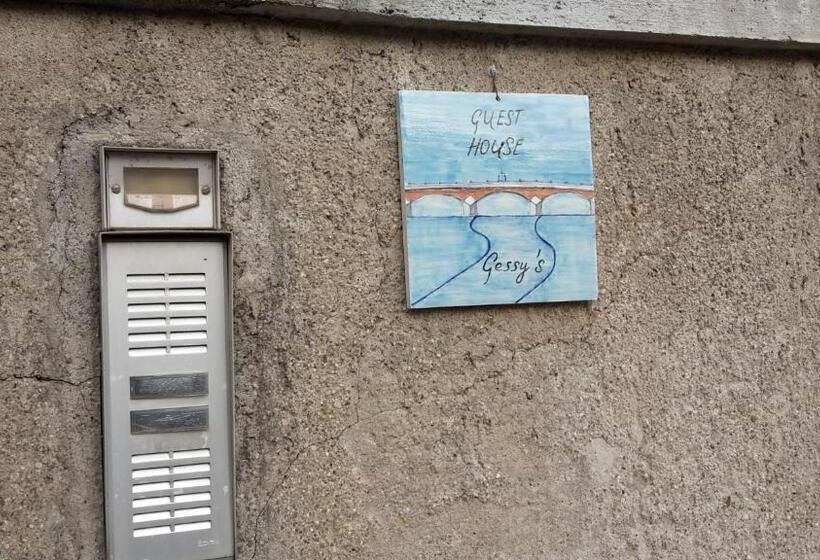 Appartement 1 Chambre, Gessy S