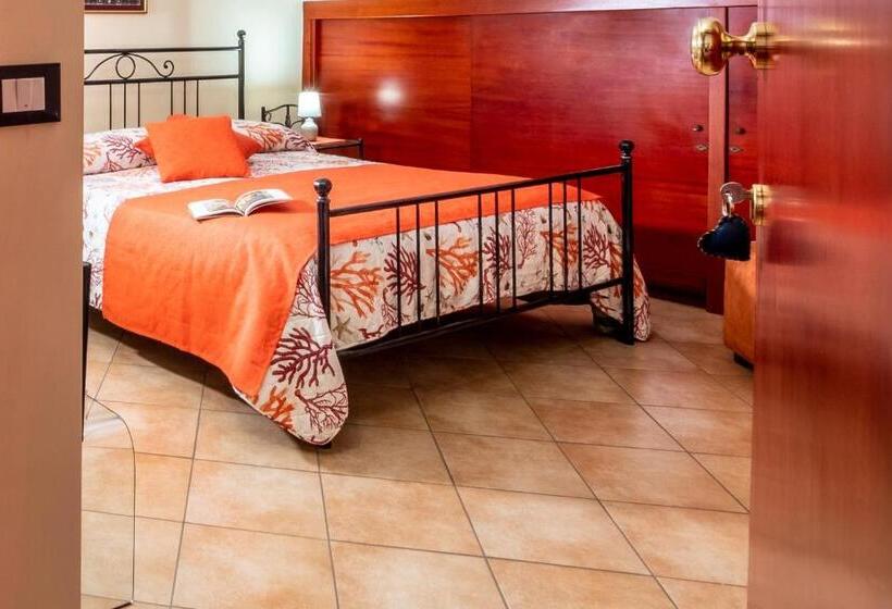 Номер Стандарт Трехместный, Torremerlata B&b