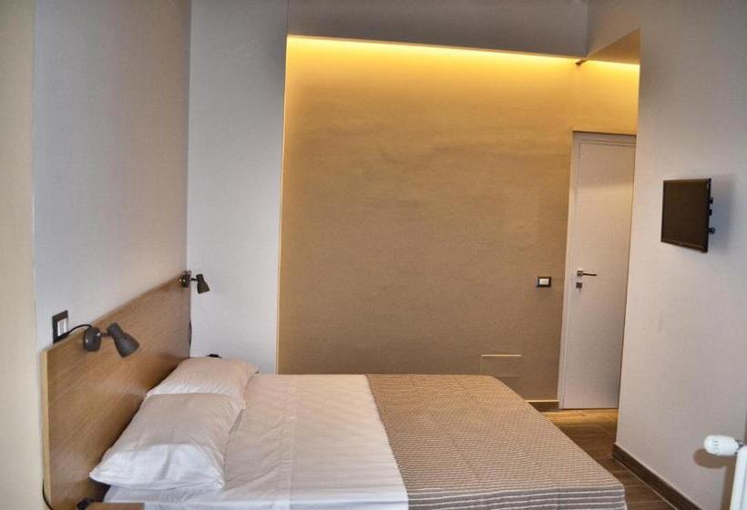 غرفة قياسية سرير كينج, B&b Chiostro San Marco